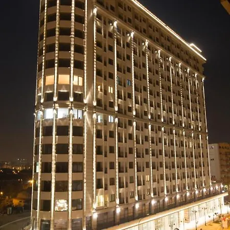 Stylish Studio, Centre - Private Parking - Panoramic Views