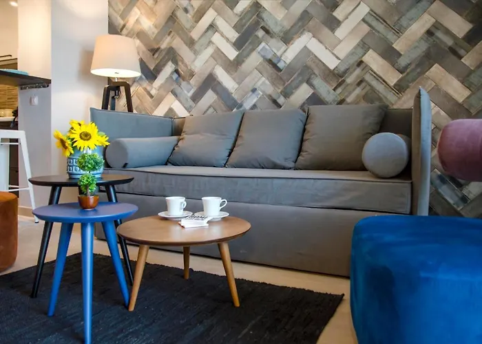 Stylish Studio, Centre - Private Parking - Panoramic Views Apartamento *