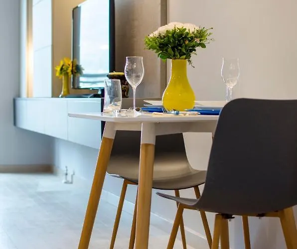 Apartament Stylish Studio, Centre - Private Parking - Panoramic Views Skopje