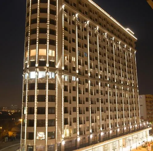 Stylish Studio, Centre - Private Parking - Panoramic Views