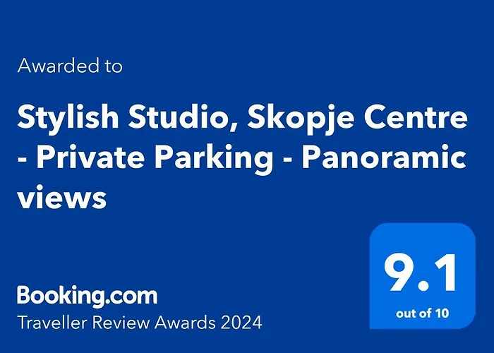 Apartamento Stylish Studio, Centre - Private Parking - Panoramic Views *