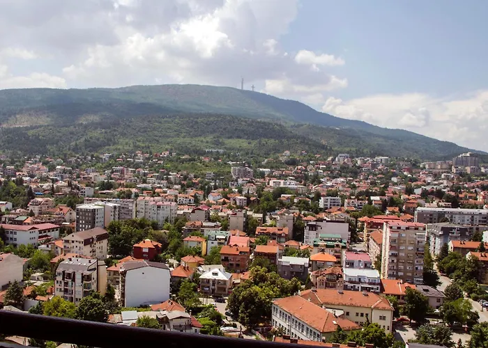 Stylish Studio, Centre - Private Parking - Panoramic Views